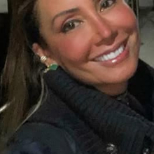 Foto de perfil de Fabiana Esberard Mesquita