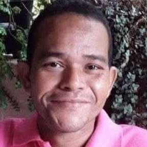 Foto de perfil de Iarle de Paula Santos