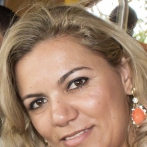 Núbia Moreira Sant’ana