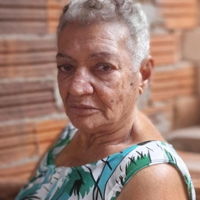 Foto 4 do memorial de Joana Ribeiro de Oliveira